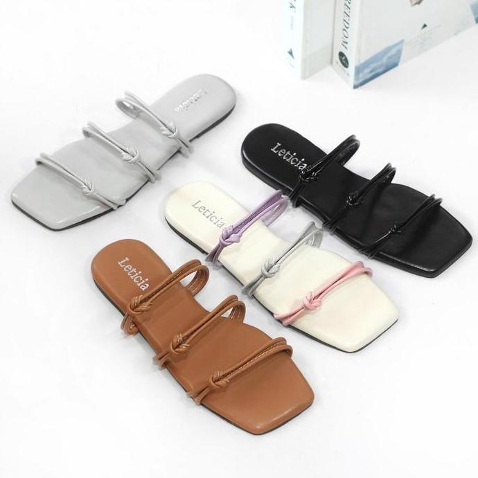 DB144 >> LeVIERRA Sandal Flat Wanita Model Simpul