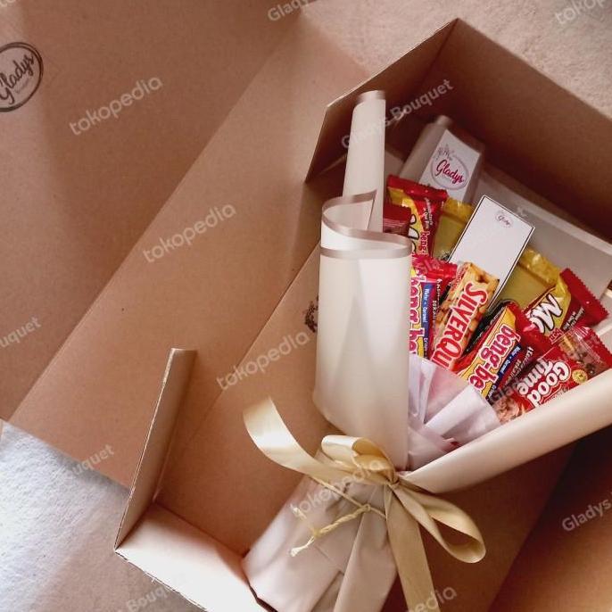 SMALL SNACK BOUQUET / BUKET COKLAT /BUKET MAKANAN / BUKET WISUDA MURAH BS