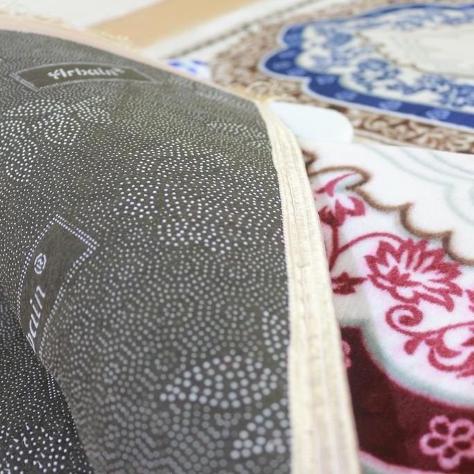 Wkwkpop- Sajadah Tebal Turki Putih Turkey Premium Halus Tampilan Dan Motif Mewah Ukuran Besar Sejada