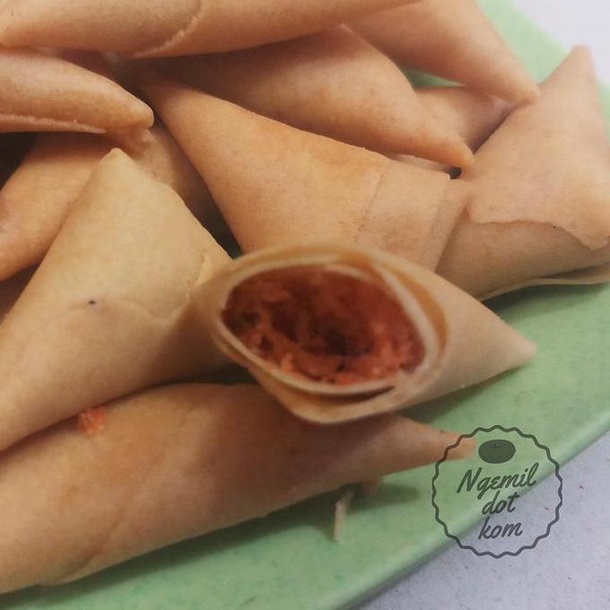 Banan- Samosa Ayam / Samosa Kering / Samosa Sarikaya / Samosa Pedas Man