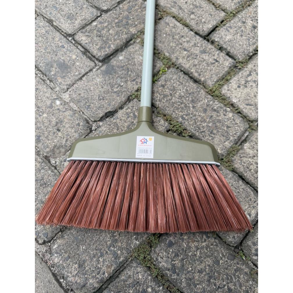 New Sinar Sapu Lantai Plastik 1318 Bulu Lembut Anti Keriting Gagang Padat Ringan Kokoh Tahan Lama