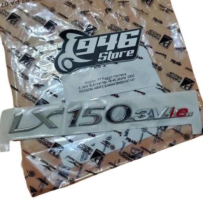 Sticker Emblem Vespa LX 150 3V Bodi Samping Original
