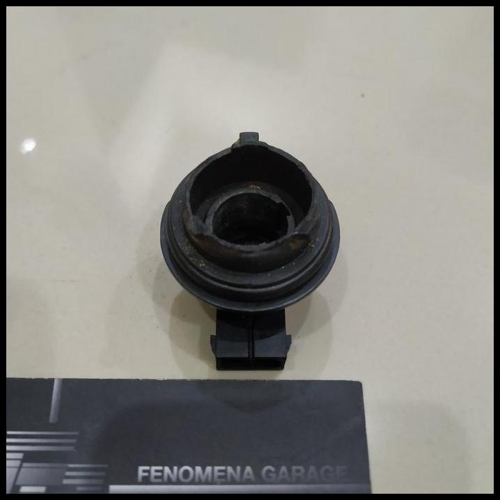 BEST DEAL ORIGINAL BMW E39 SOKET LAMPU STOP LAMP KABIN 8364780 