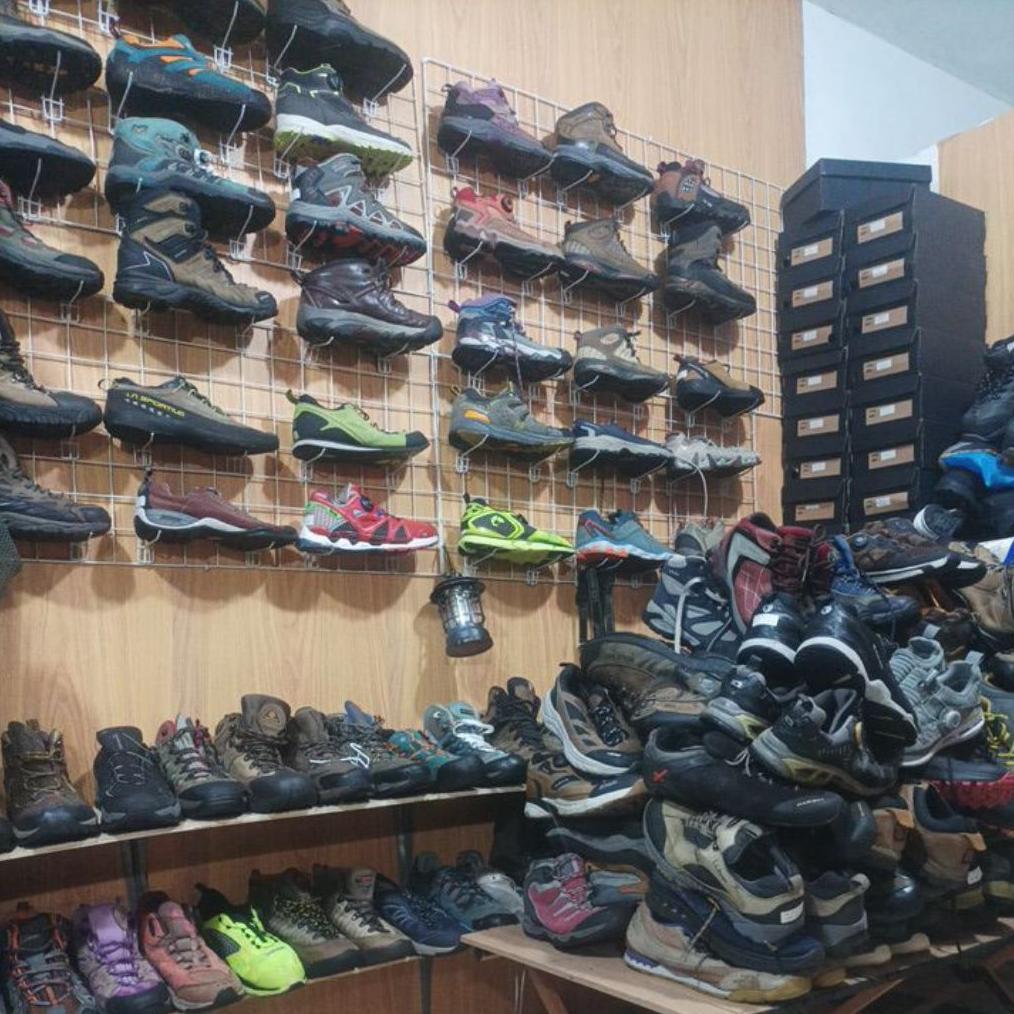 BestPromo Sepatu Gunung Outdoor Second Original Kondisi Rekber