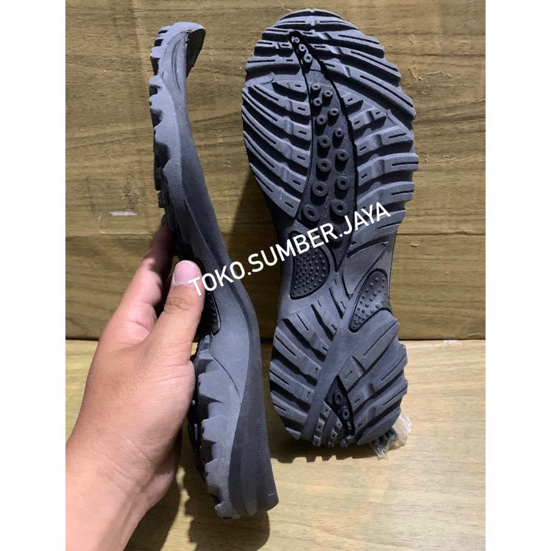Outsole Sepatu Hiking Pria  Olahraga Outdoor Sepatu Gunung Adventure