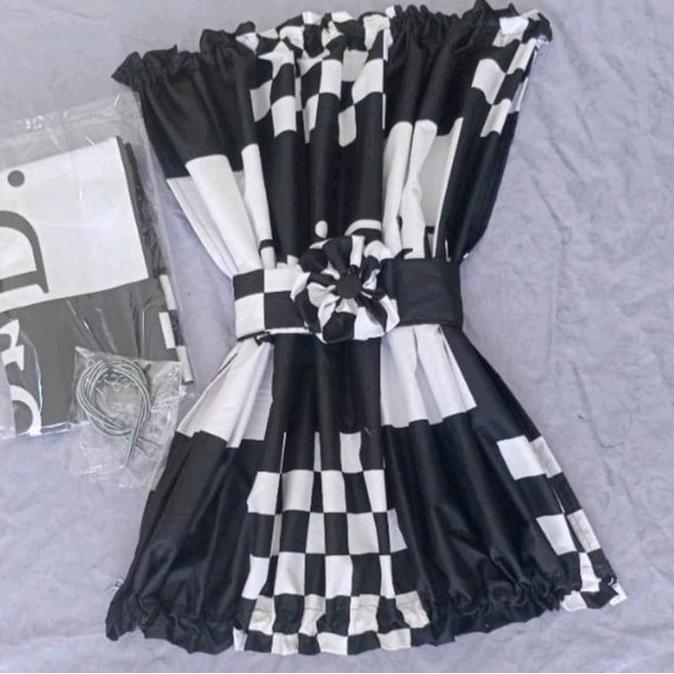 Kualitasbaik- Tirai Pintu Mobil 1 Pasang Truk