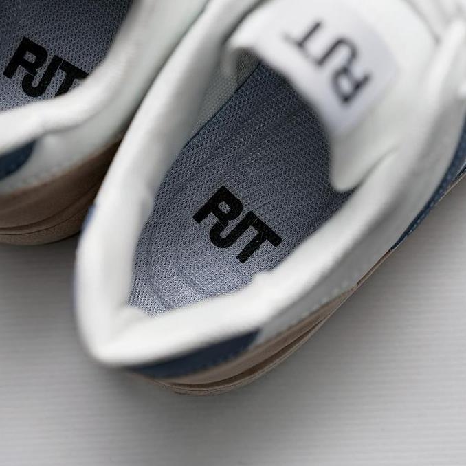 PREMIUM RJT Store Sepatu Pria Keren Dewasa Terbaru Untuk Olahraga D10 Sporty Casual Sneaker Shoes Ru