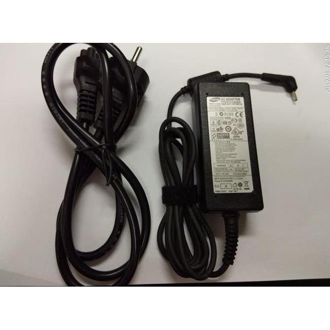 Adaptor Laptop Samsung 2.5X0.7 Output 12V 3.33 A Terbatas