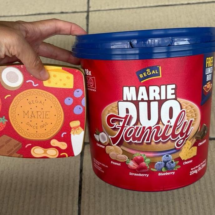 Agen Distributor Makanan Ringan Hampers Lebaran Natal Biskuit Marie Duo Family Pail Ember Merah Rega