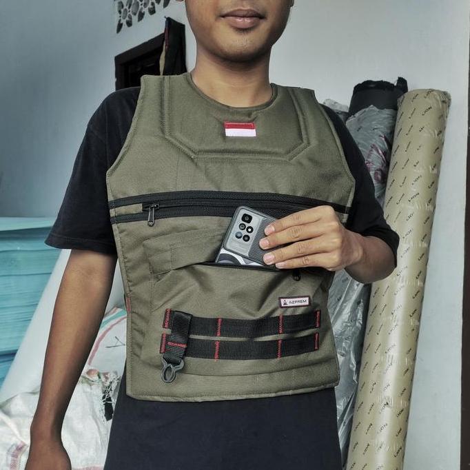 Tothemoon- Tas Dada Rompi Motor Touring Multifungsi Kantong Depan Dobel Besar Pelindung Dada Serbagu