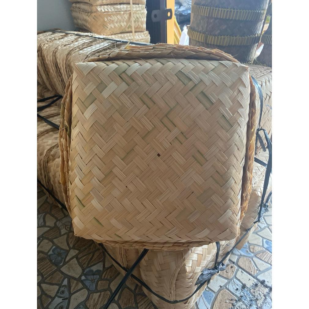 Besek Bambu 25X25 Sepasang Besek Nasi