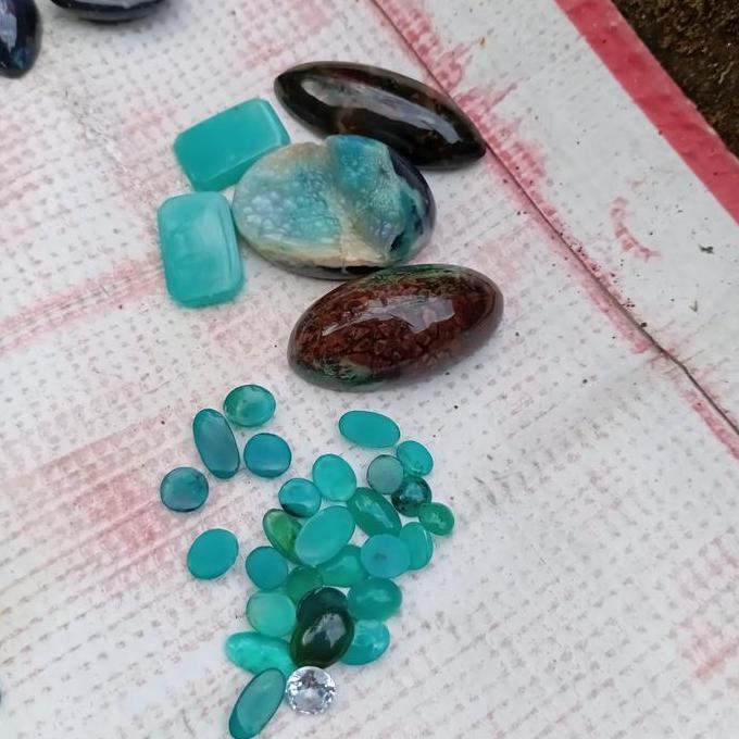 batu bacan doko/bacan/batu akik /bacan palamea