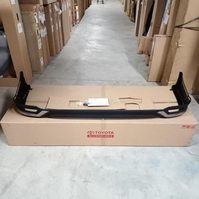 Bodykit Spoiler Bumper Belakang Toyota Innova Reborn Venturer Original P5154-0Ka13-00 Original