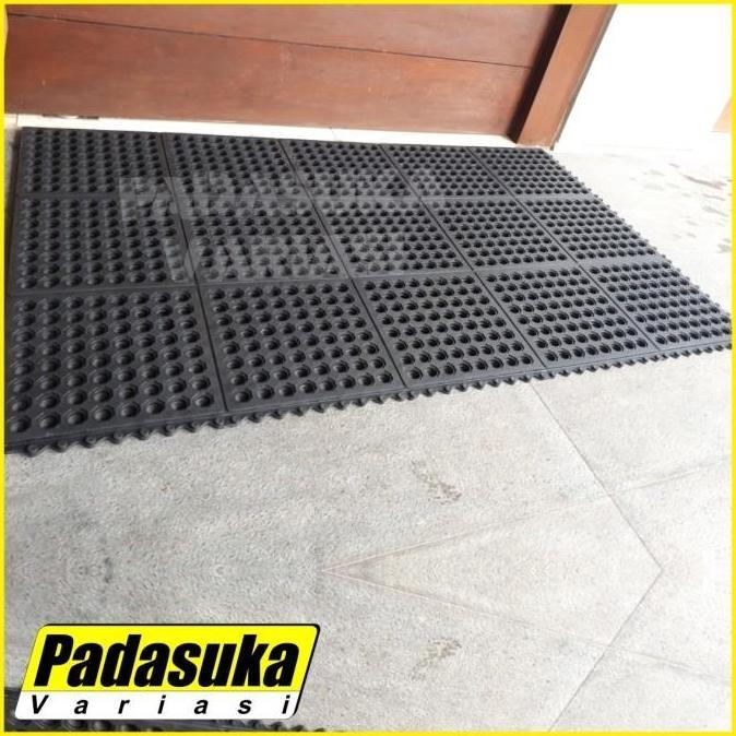 PROMO - Keset Kaki Anti Slip Keset Karet Lubang Keset Masjid Wudhu Anti Slip Hitam