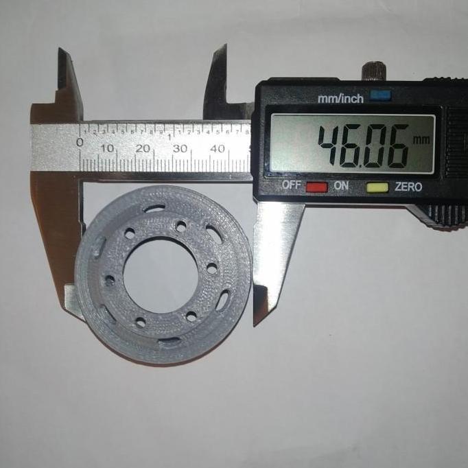 Velg dan Tromol Depan Miniatur Truk Bus Tronton 1 Set Skala 1: 14