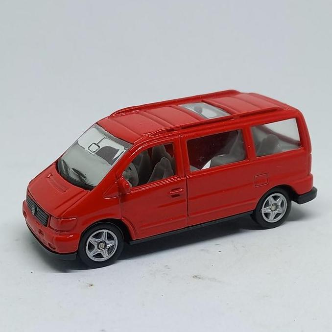 WELLY NEX MERCEDES BENZ V CLASS LOOSE DIECAST 1/60 (S)