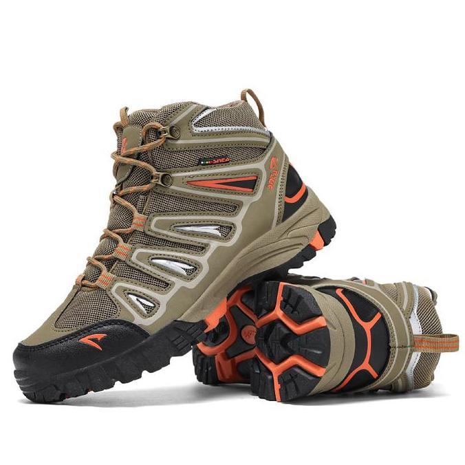 Sepatu Gunung Pria Snta 500 Beigebrown Sepatu SNTA Hiking Shoes Trekking Climbing Mendaki