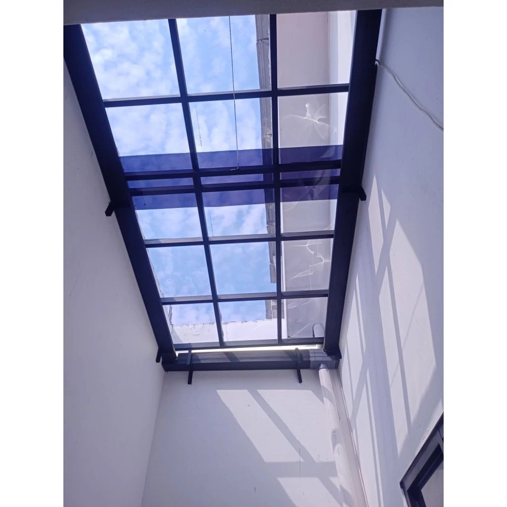 Kanopi Sleding Atap Solartuf Terbaru Dengan Garansi warna biru modern tahan lama