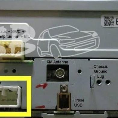 Soket Antenna FM Headunit Toyota male cowo Innova Fortuner pnp socket