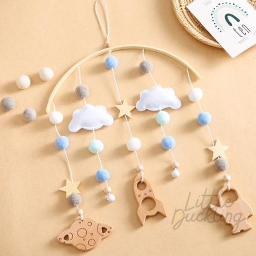 Gantungan kayu Mainan Bayi Musical - Musical Baby Crib Mobile