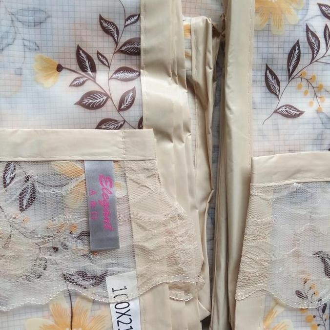 Jumbo Tirai Pintu Magnet PVC