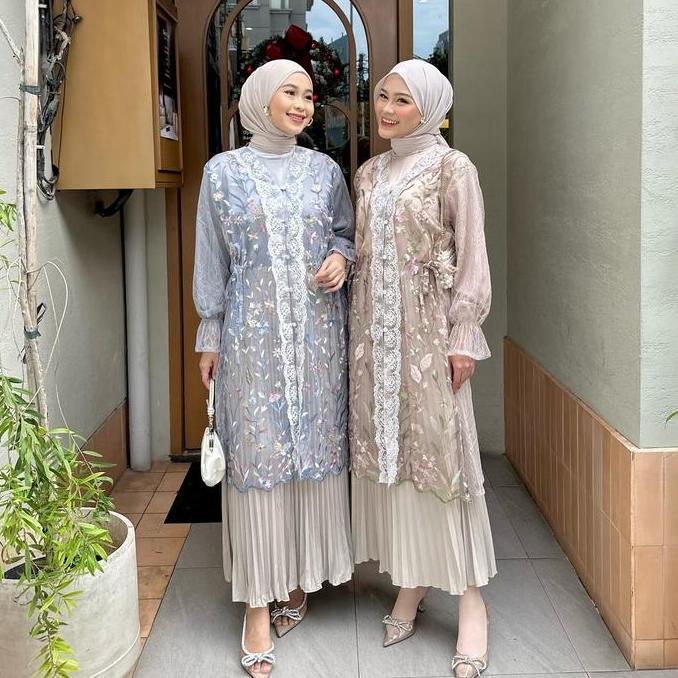 Dezhaf - Leila Outer / Outer Tile Garden / Outer Tile