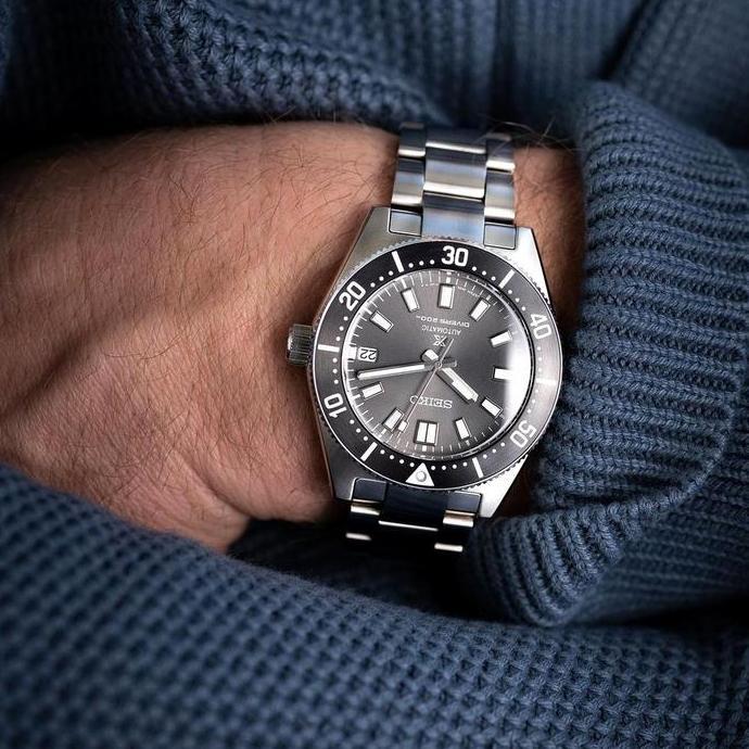 Jam Tangan Pria Seiko Prospex SPB143J1 Automatic Diver Grey Dial Stainless Steel Made in Japan SPB14