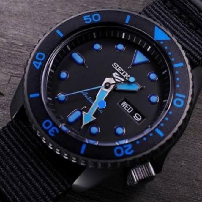 Seiko 5 Sport Nylon Strap srpd81 k1 seiko SRPD81K1