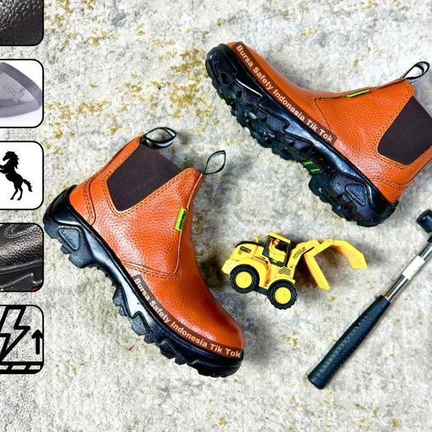 Sepatu Kerja Proyek Stand Horse Safety Boot Kulit Sapi Safety Shoes Pria Wanita