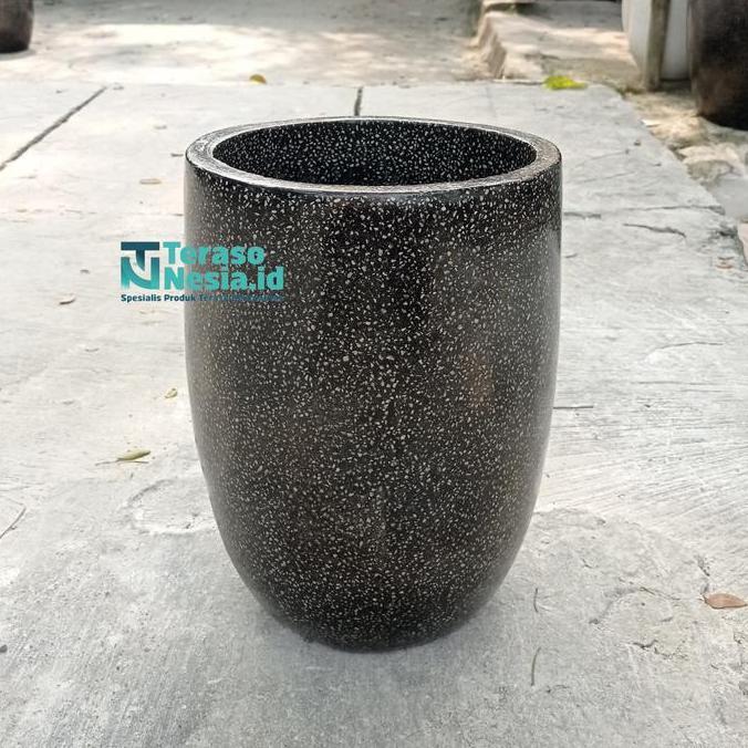 Terlaris Pot Teraso Apollo Mini Warna Hitam