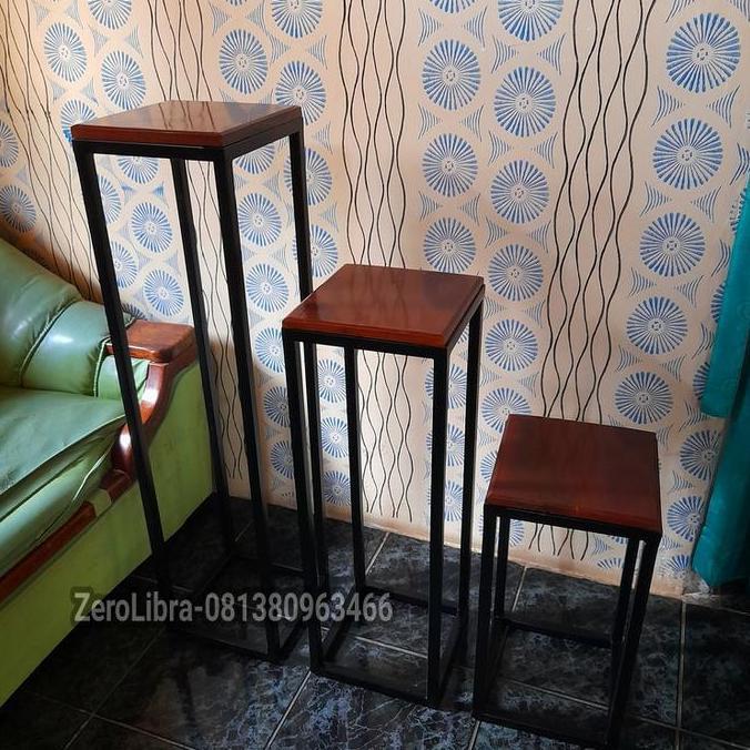 Terlaris Rak Pot Bunga Besi Holo Alas Kayu - Rak Tanaman Pot Besi Alas Kayu