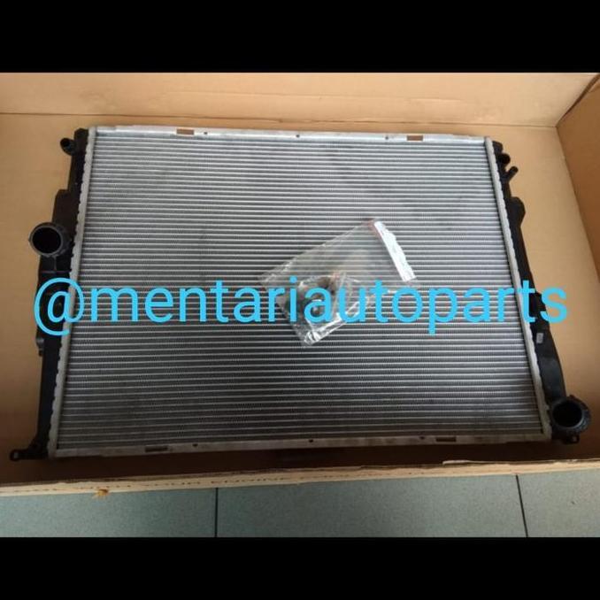 Radiator Bmw X1 E84 Merk Nissen  Sale