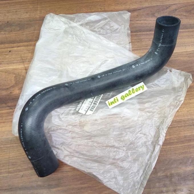 Selang Radiator Bawah Nissan Juke Original