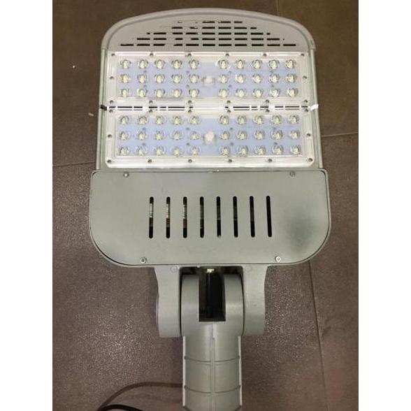 lampu jalan / pju led 60w 220v