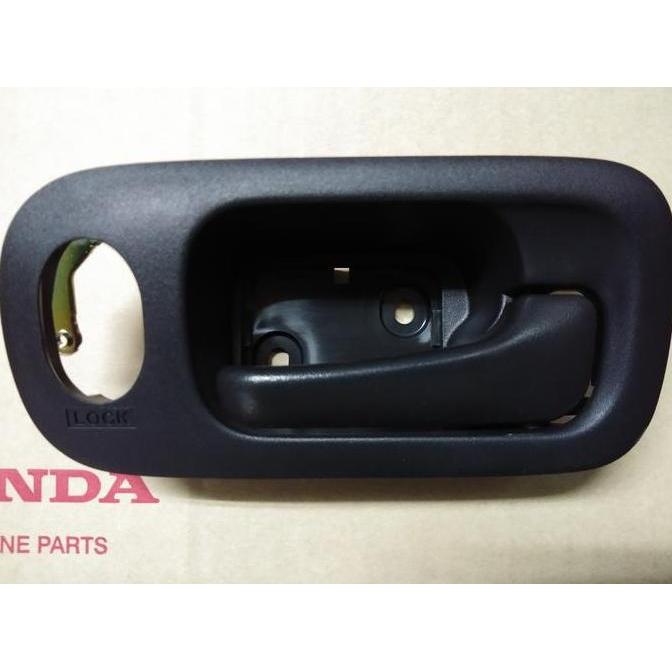 Handle Pintu Dalam Kanan Depan Honda CRV 2002-2004