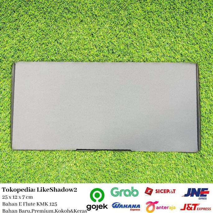 pizza box / kardus / karton / uk 25x12x7 cm / E flute / die cut/ putih