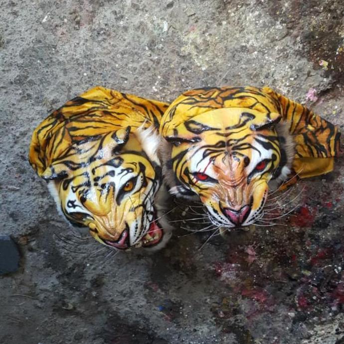 kepala macan singo barongan macanan Reog