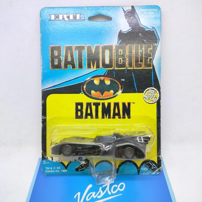 ERTL DC Batman 1989 Batmobile 1/64 Diecast Metal 1064
