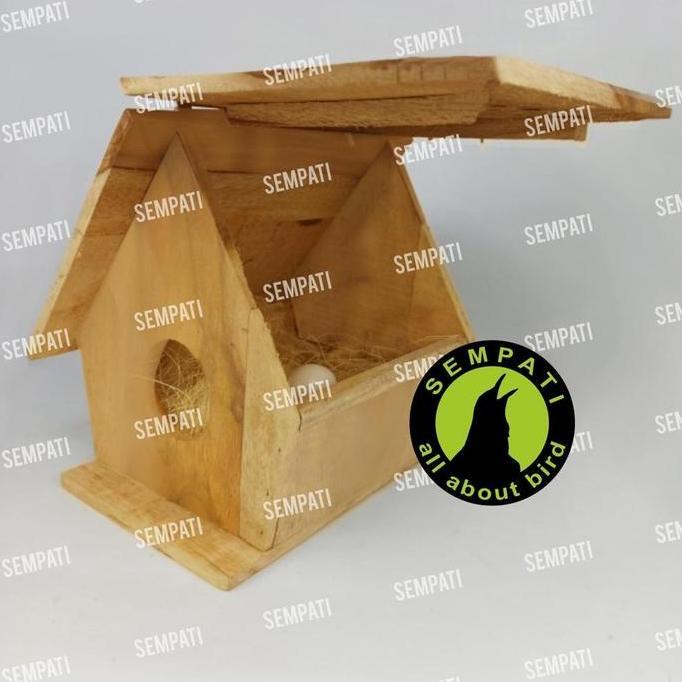 SEMPATI Glodok Rumah Segitiga Pintu Atas Kayu Glodok Parkit Lovebird Sarang Telur Burung Susuh Saran