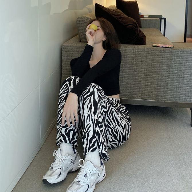 DF143 - ICPG1616 Celana Panjang Wanita Kulot Rayon Motif Lukisan Modis Longgar Bahan Halus Adem Jumb