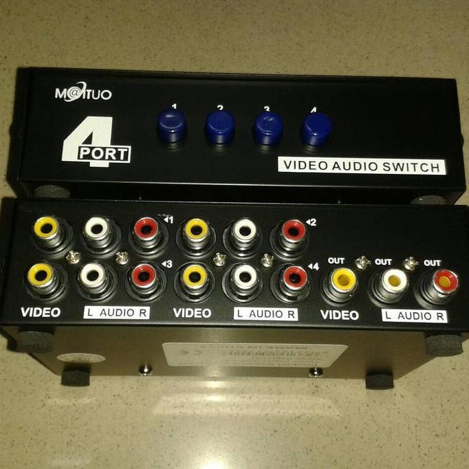 DV267 >> AV Switch 4 Port / AV Selector RCA 4 Port