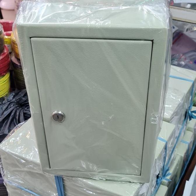 Box Panel Listrik 20 X 30/ Box Panel Indoor 20x30