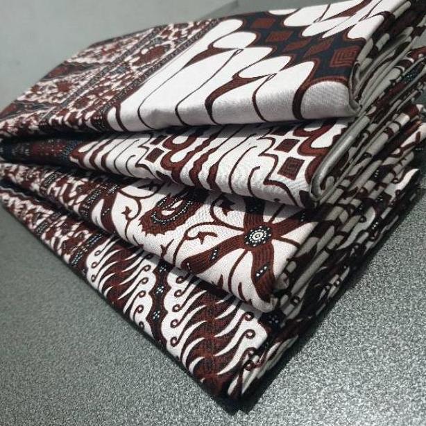 Sarung Batik Jogjaan / Sarung jarik Batik Putihan Motif Jogja Sarung