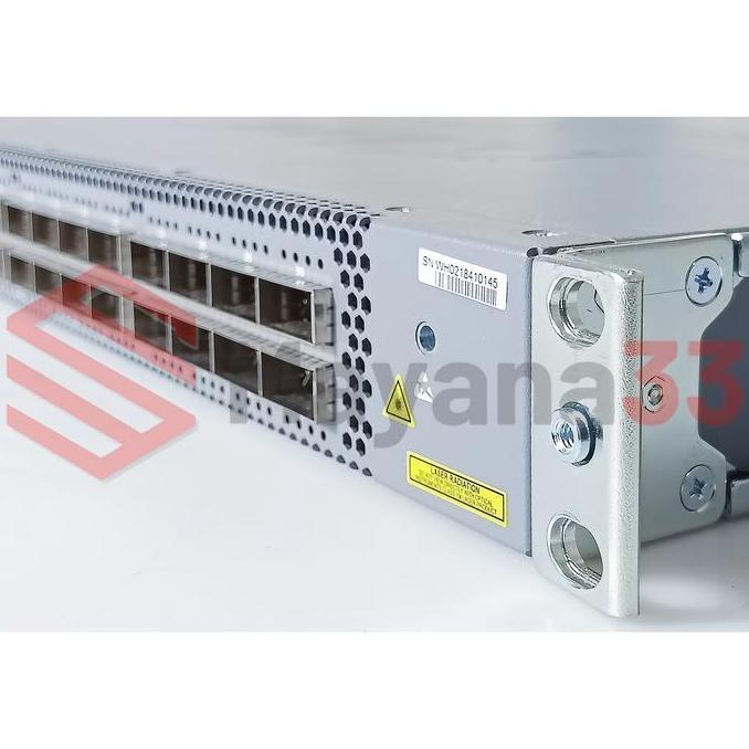 Switch Juniper QFX5200 Series QFX5200-32C-AFO 32 Port 100GB QSFP28