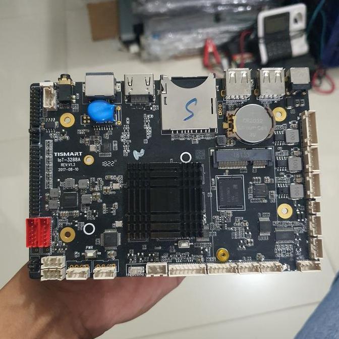 IOT-3288A INDUSTRIAL ANDROID 7.1 MAINBOARD QUADCORE 1.8GHZ RK3288 4K