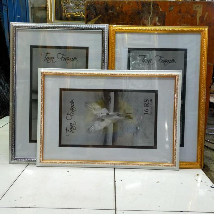 Bingkai Foto Ukir 16RS Frame Foto Ukir 16RS murah