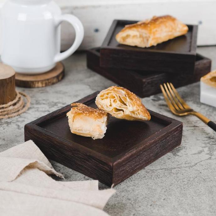 Cheese Rolls Puff Pastry Pastries - 6Pcs