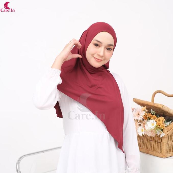 CARE.IN Jilbab Muslim Pashmina Segitiga Jersey - Kerudung Ukuran Dewasa Panjang Belakang PREMIUM QUA