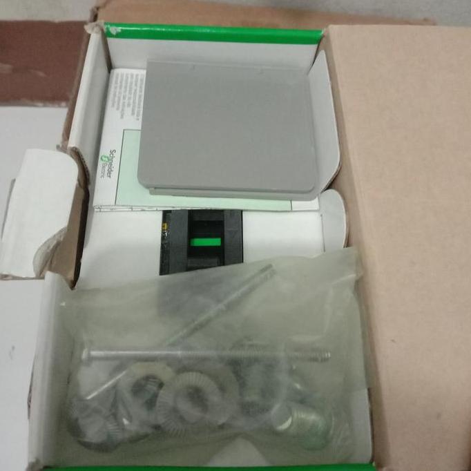 MCCB Schneider EZC100F 3Ph 100A / MCCB Schneider EZC 100A Original