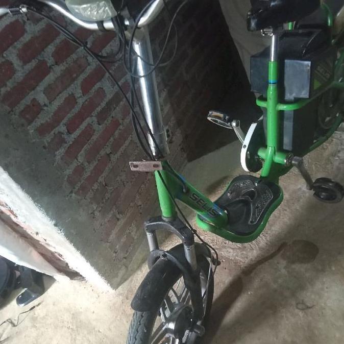 speda listrik Selis bekas minus